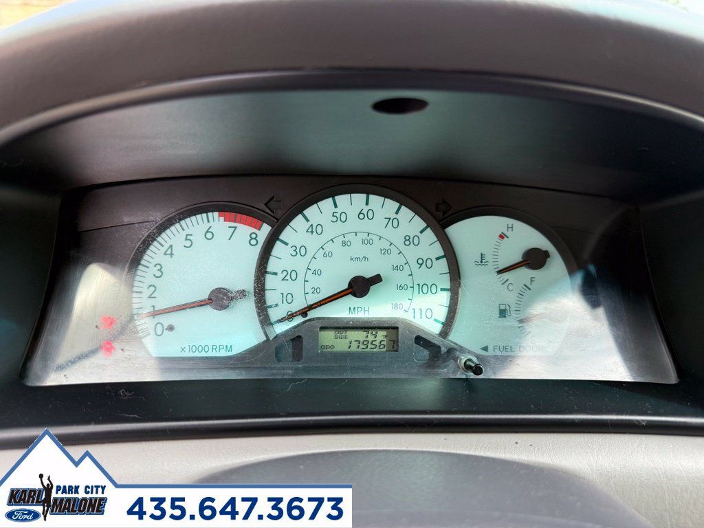 Used 2003 Toyota Corolla LE FWD image 18