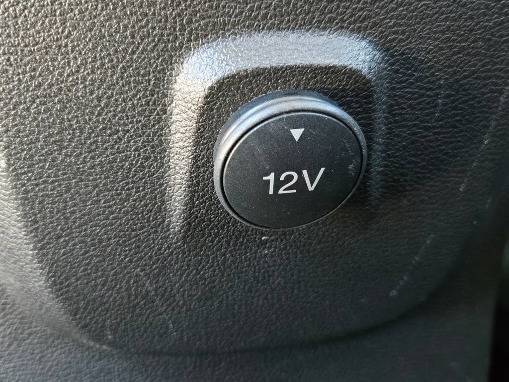 Used 2013 Ford Escape SE AWD/4WD image 28