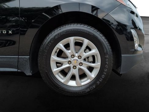 Used 2018 Chevrolet Equinox LT AWD/4WD image 9