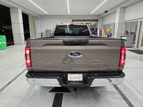 Used 2022 Ford F150 XLT w/ Trailer Tow Package image 5