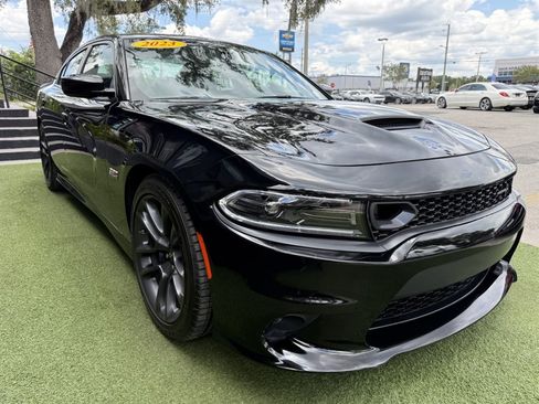 Used 2023 Dodge Charger Scat Pack w/ Plus Group RWD image 3