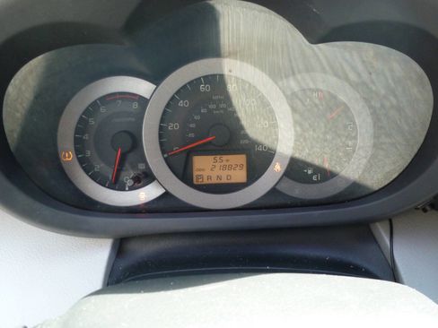 Used 2010 Toyota RAV4 4WD image 24