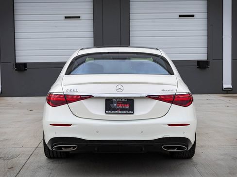 Used 2022 Mercedes-Benz S 580 4MATIC Sedan w/ AMG Line Package image 8