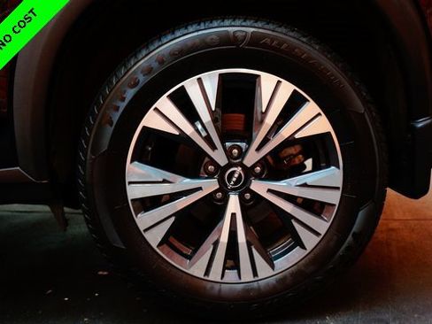 Used 2022 Nissan Rogue SV image 77