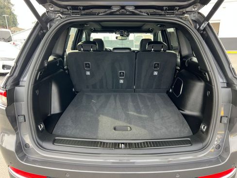 Used 2024 Jeep Grand Cherokee Limited 4xe image 33