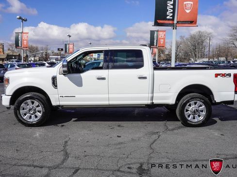 Used 2022 Ford F350 Platinum w/ FX4 Off-Road Package image 21