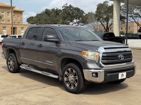 Used 2014 Toyota Tundra SR5 w/ SR5 Upgrade Package image 4