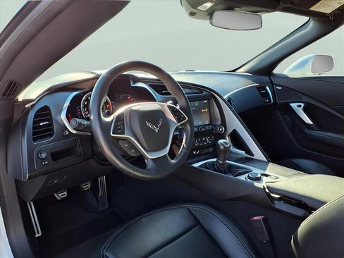 Used 2014 Chevrolet Corvette Stingray Coupe w/ Battery Protection Package image 13