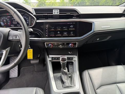 Used 2025 Audi Q3 2.0T Premium AWD/4WD image 20