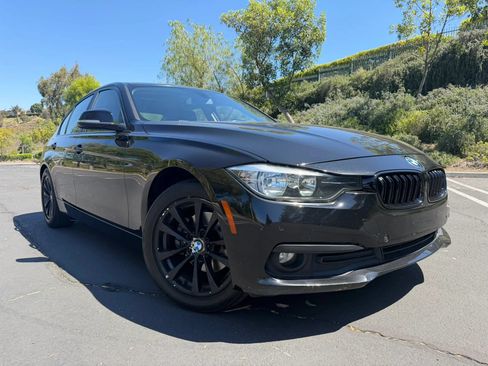 Used 2017 BMW 320i Sedan RWD image 7