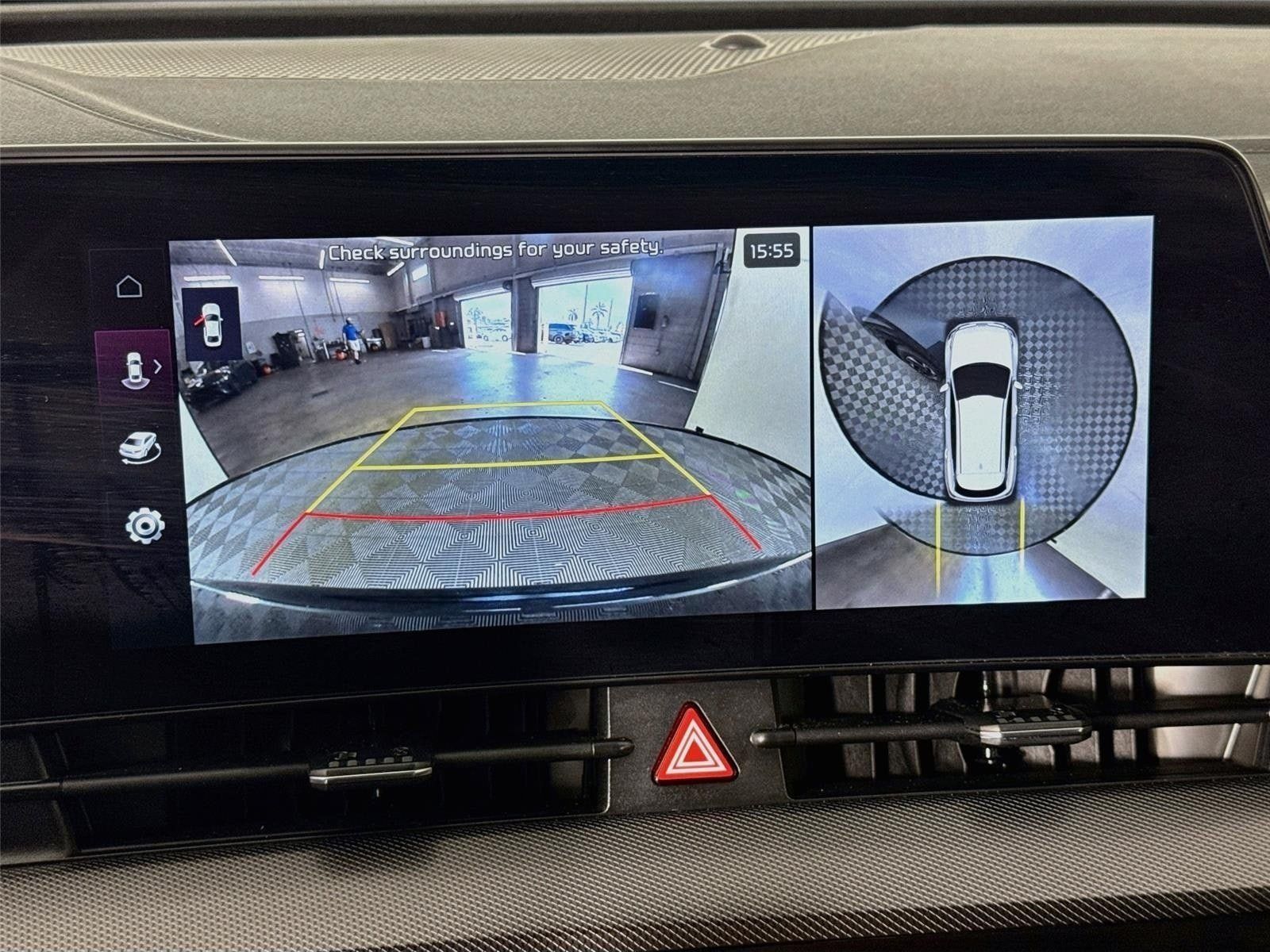 Used 2024 Kia Sportage SX FWD image 17