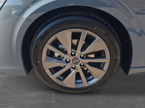 New 2026 Nissan Sentra SL w/ Floor Mat Package FWD image 9