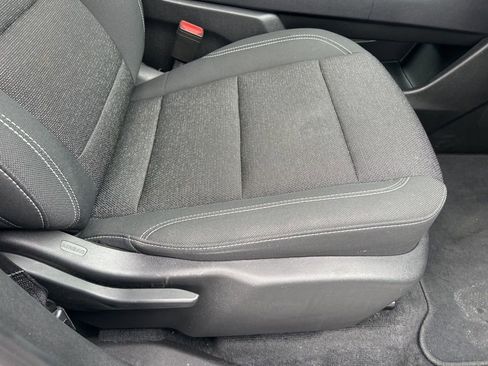 Used 2025 Chevrolet Traverse LT w/ Sun and Wheel Package AWD/4WD image 41