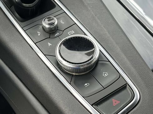 Used 2021 Cadillac Escalade Sport w/ Driver Assist Tech Package image 37