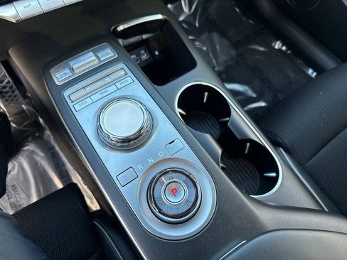 Used 2025 Genesis GV70 2.5T Sport Prestige w/ Sport Prestige Package image 40