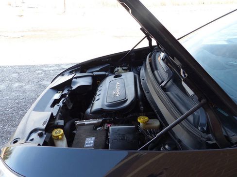 Used 2014 Jeep Cherokee Latitude image 14