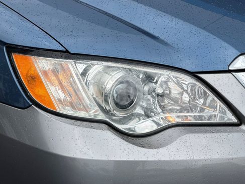 Used 2009 Subaru Outback 2.5i image 41