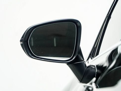 Used 2025 Lexus NX 250 FWD w/ Accessory Package (Z2) image 18