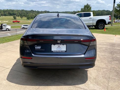 Used 2024 Honda Accord EX image 5