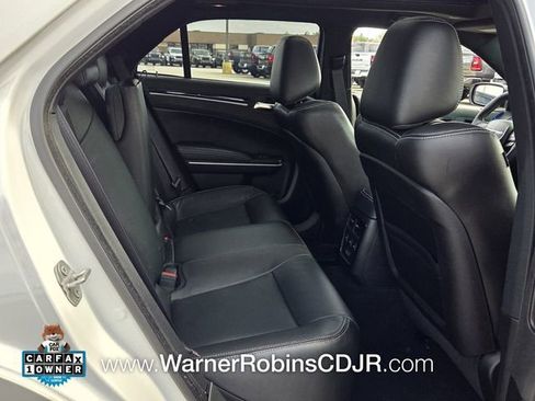 Used 2023 Chrysler 300 S w/ Comfort Group image 15