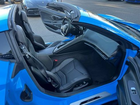 Used 2023 Chevrolet Corvette Z06 w/ Stealth Interior Trim Package RWD image 33