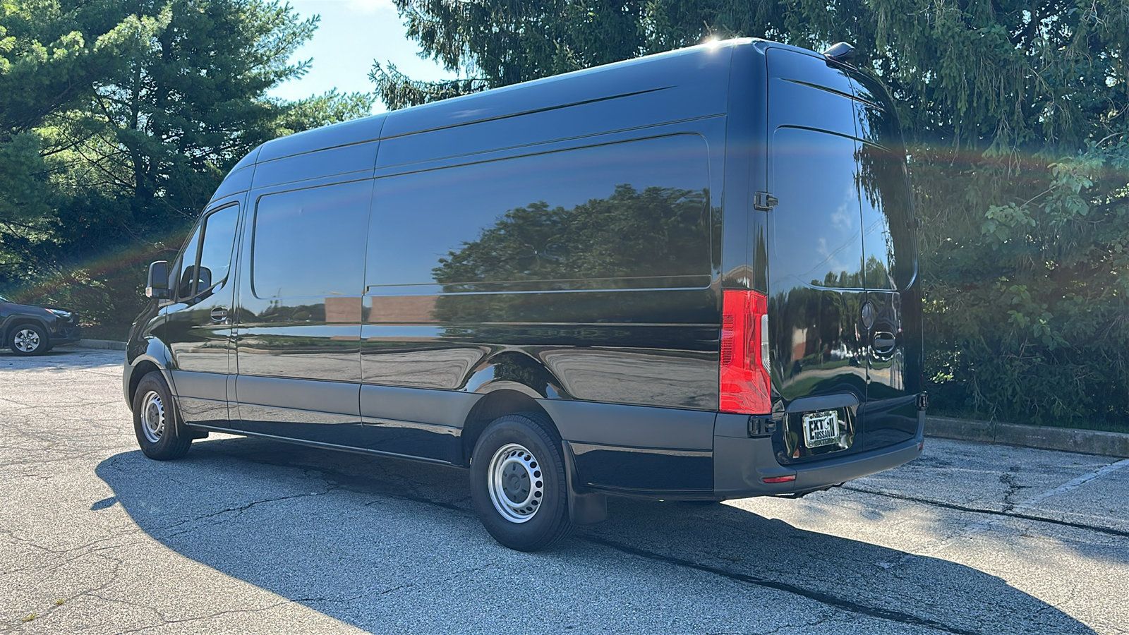 Used 2023 Mercedes-Benz Sprinter 2500 image 7