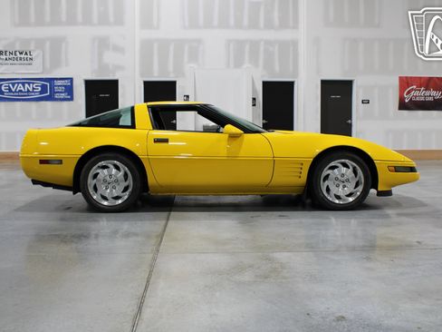 Used 1994 Chevrolet Corvette image 31