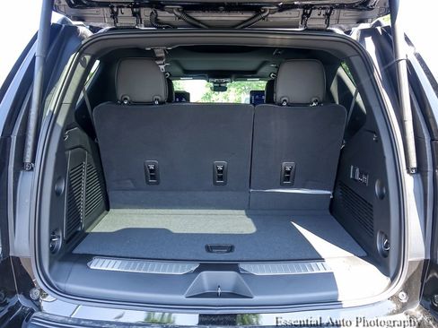 New 2026 Chevrolet Tahoe Premier AWD/4WD image 24
