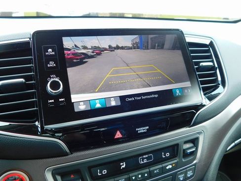 New 2025 Honda Ridgeline RTL image 37