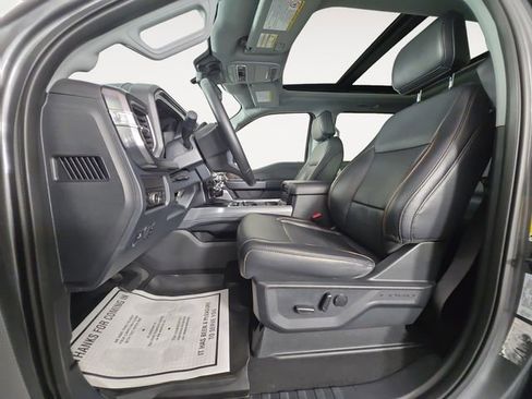 Certified 2025 Ford F350 Lariat w/ FX4 Off-Road Package AWD/4WD image 9