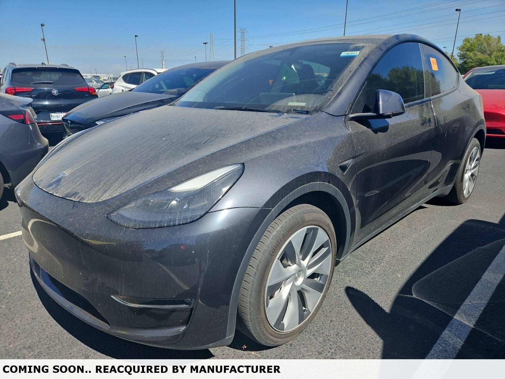 Used 2024 Tesla Model Y Long Range AWD/4WD image 1