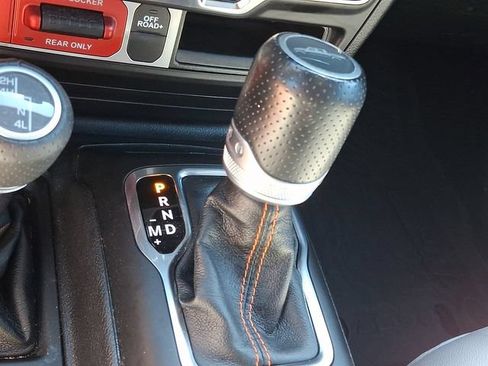 Used 2020 Jeep Gladiator Mojave AWD/4WD image 19