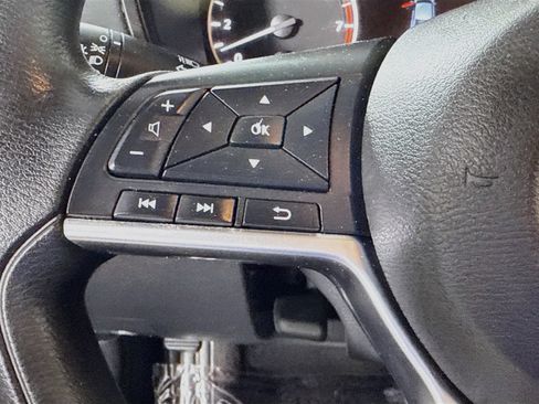 Used 2019 Nissan Altima 2.5 S FWD image 14