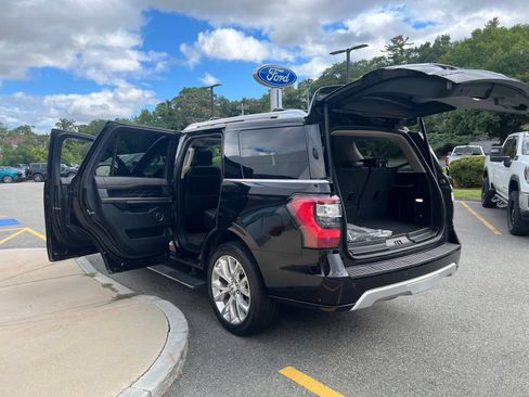 Certified 2019 Ford Expedition Platinum AWD/4WD image 12