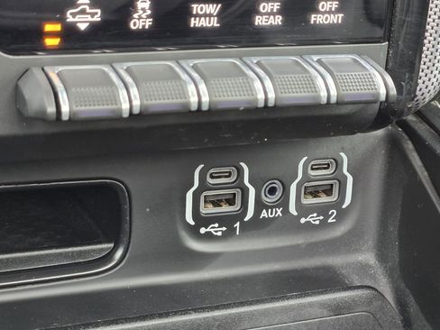 Used 2021 RAM 1500 Limited AWD/4WD image 34