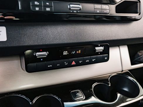 Used 2022 Mercedes-Benz Sprinter 3500 image 56