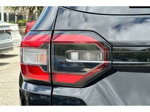 Certified 2025 Honda Pilot EX-L image 50