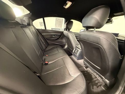 Used 2018 BMW 330i xDrive Sedan AWD/4WD image 15