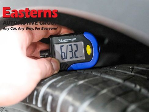 Used 2020 Tesla Model Y Performance image 25