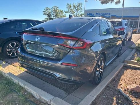 Used 2024 Honda Civic EX-L image 4
