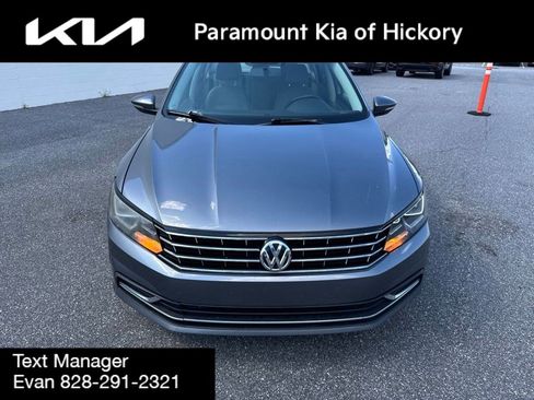 Used 2016 Volkswagen Passat 1.8T S FWD image 2