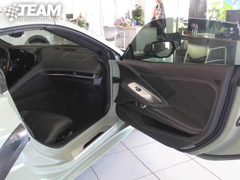 Used 2024 Chevrolet Corvette Stingray Convertible w/ 1LT RWD image 22
