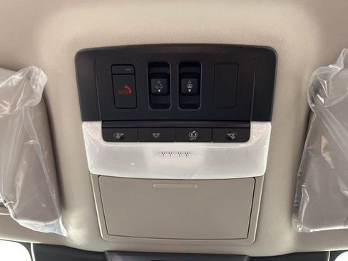 New 2026 Nissan Pathfinder SL w/ SL Premium Package AWD/4WD image 35