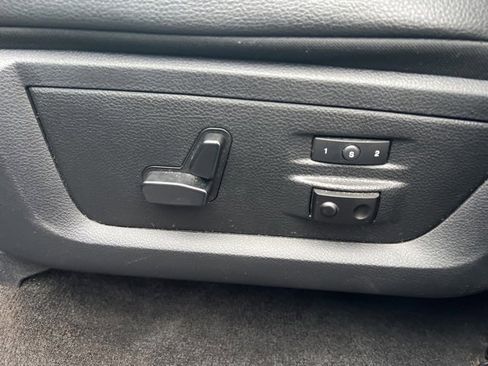 Used 2014 RAM 2500 Laramie w/ HD Snow Plow Prep Group image 26