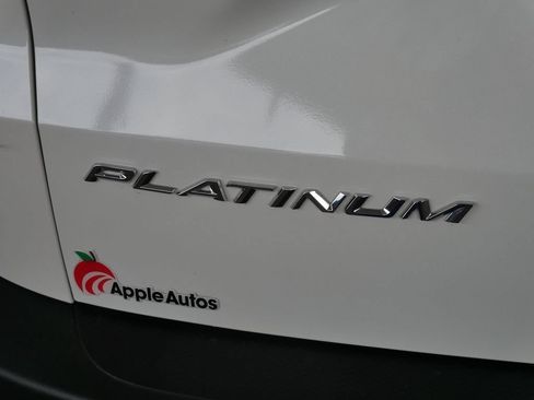 Certified 2023 Ford Escape Platinum AWD/4WD image 8