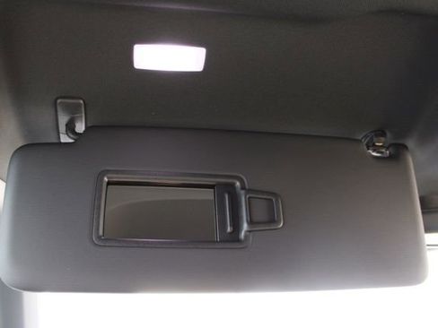 New 2025 Volkswagen ID. Buzz Pro S image 32