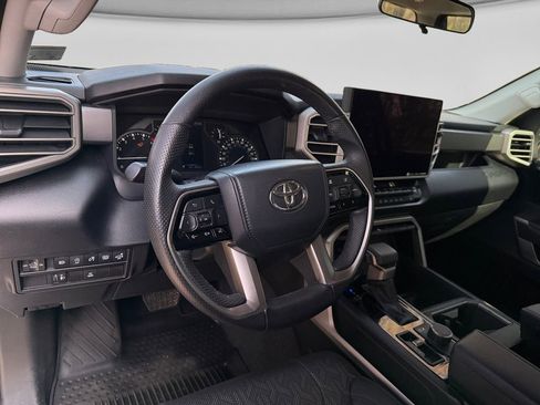 Used 2022 Toyota Tundra SR5 w/ SR5 Premium Package image 13