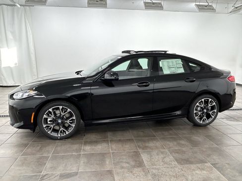 Used 2026 BMW 228i w/ Technology Package image 2