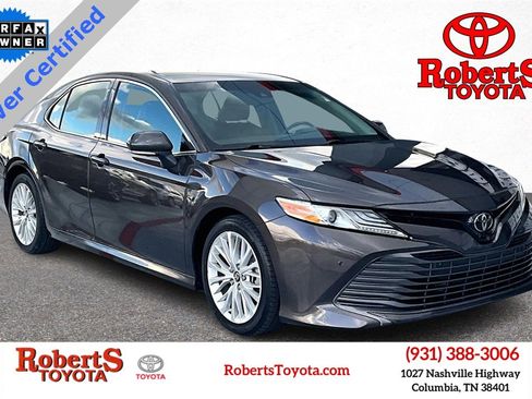Certified 2018 Toyota Camry XLE image 1