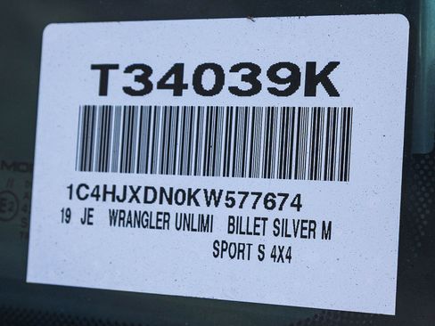 Used 2019 Jeep Wrangler Unlimited Sport S image 28